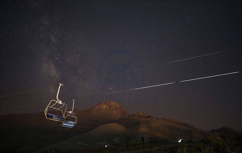 Bu gece gökyüzüne bakmayı unutmayın! Orinoid meteor yağmuru başlıyor 3